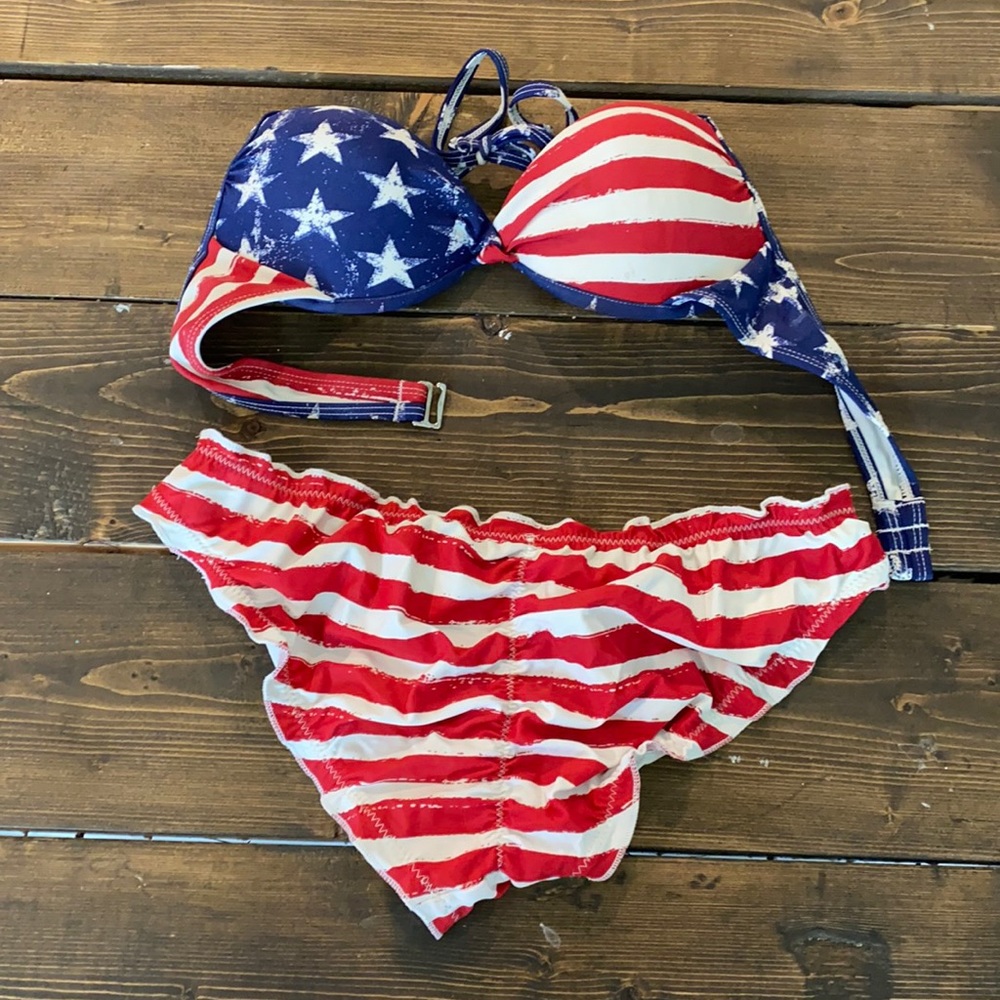 Bathing suit